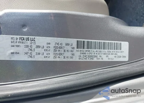 2016 Chrysler Town & Country Touring z USA, uszkodzony, nr VIN 2C4RC1BG9GR229002